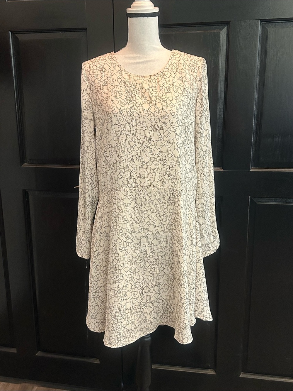 Lilla P Women's Cream Printed Long-Sleeve Swing Dress